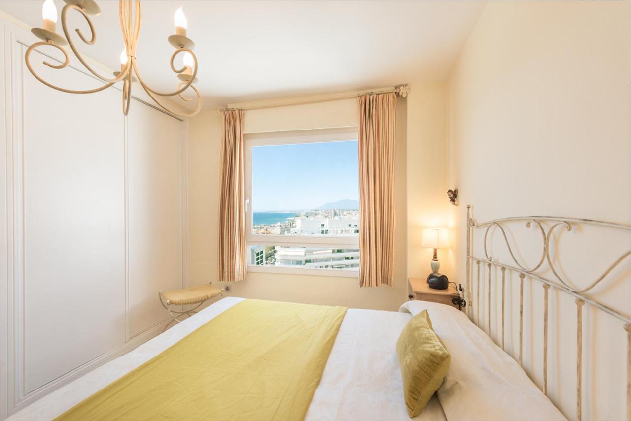 Apartamento Ático La Marina Marbella Exterior foto