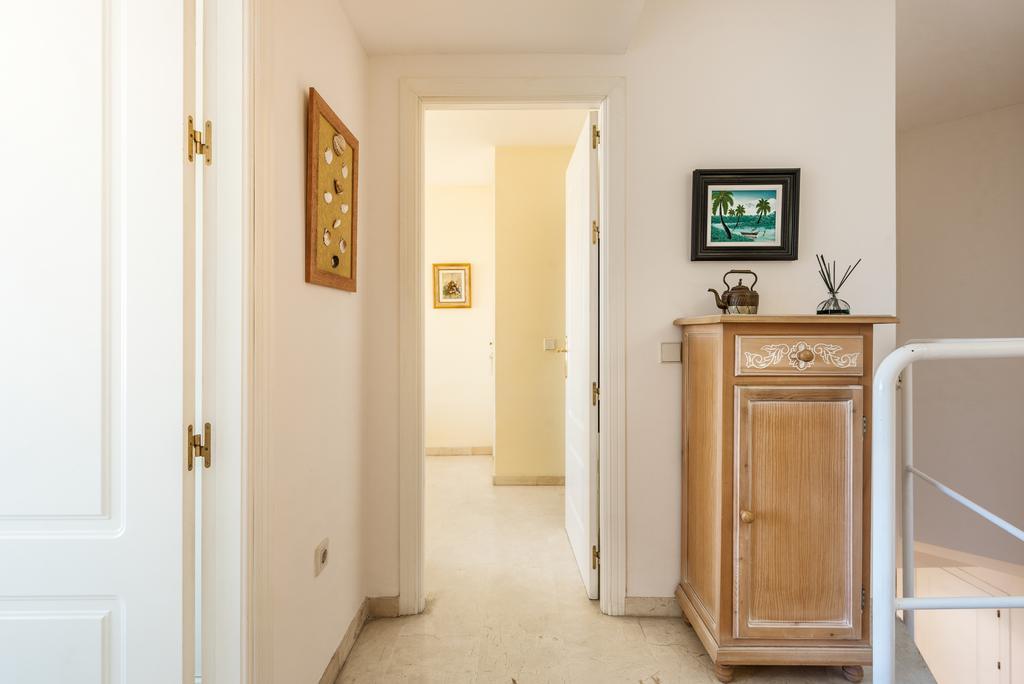 Apartamento Ático La Marina Marbella Exterior foto